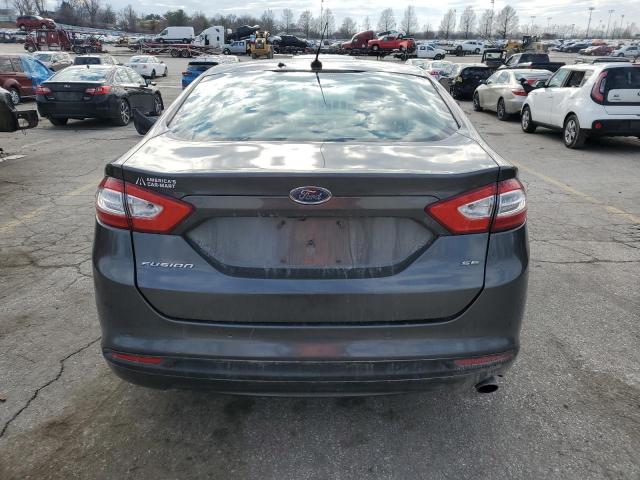 Ford Fusion Se Image 4