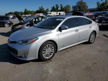  Salvage Toyota Avalon