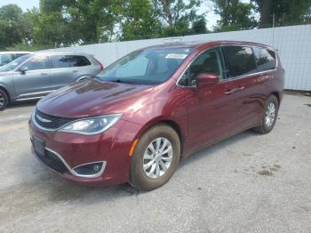  Salvage Chrysler Pacifica