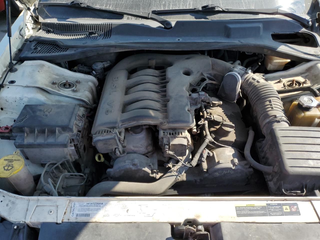 Chrysler 300 Touring Image 12