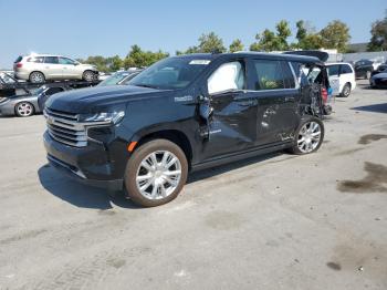  Salvage Chevrolet Suburban