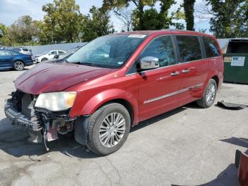  Salvage Chrysler Minivan