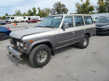  Salvage Toyota Land Cruis