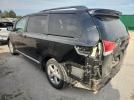Toyota Sienna Le Image 2