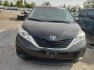 Toyota Sienna Le Image 4