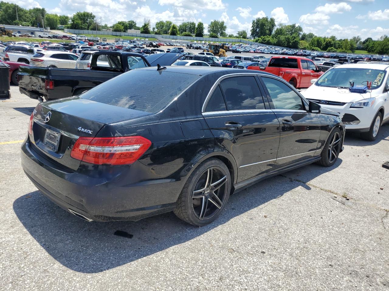 Mercedes-Benz E-Class 350 4matic Image 11