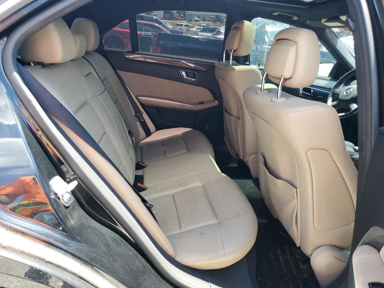 Mercedes-Benz E-Class 350 4matic Image 7