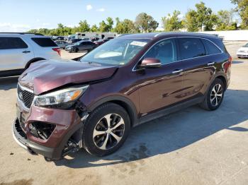  Salvage Kia Sorento