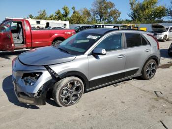  Salvage Kia Niro