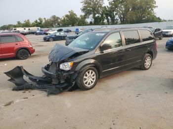  Salvage Chry Minivan