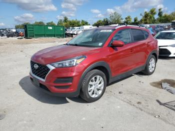  Salvage Hyundai TUCSON