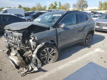  Salvage Jeep Compass
