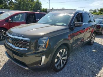  Salvage Kia Telluride
