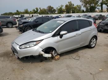  Salvage Ford Fiesta