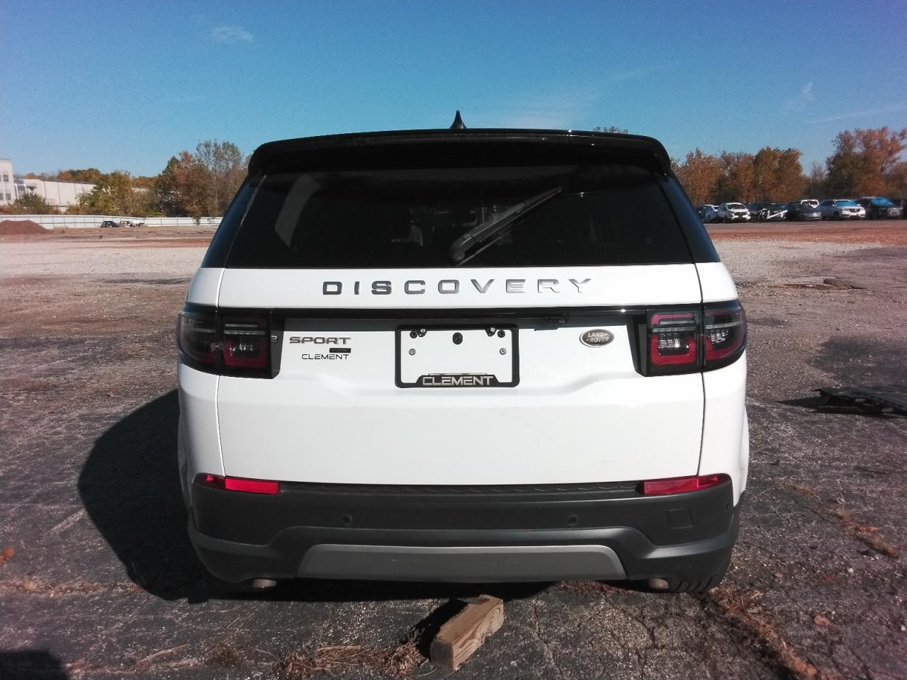 Land Rover Discovery Image 3