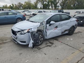  Salvage Nissan Versa