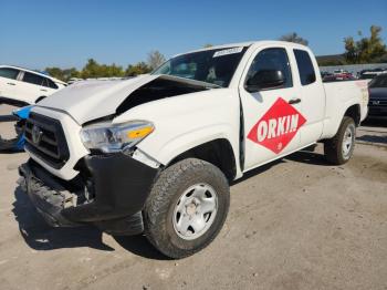  Salvage Toyota Tacoma