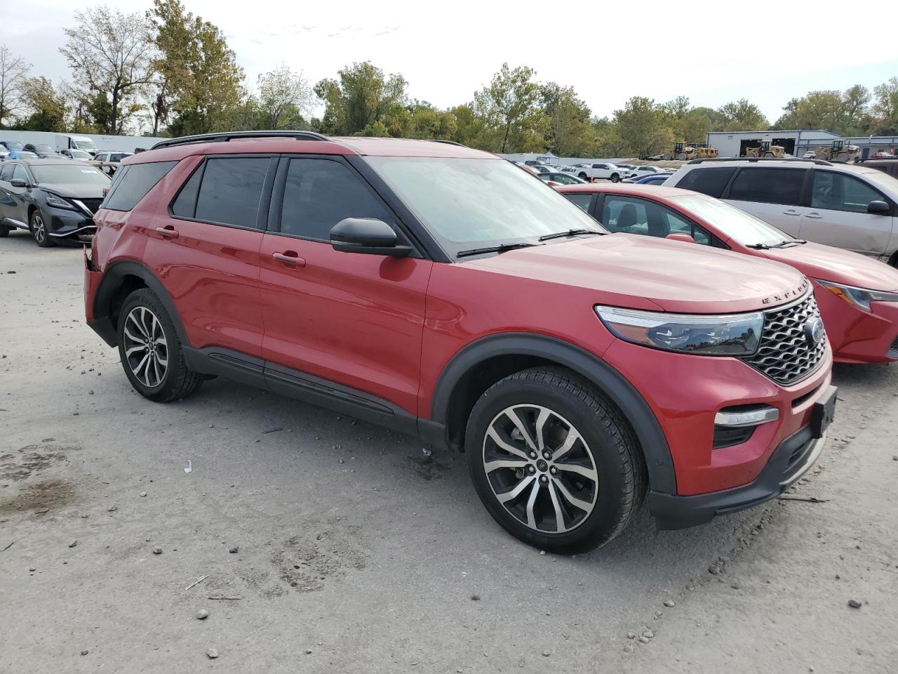 Ford Explorer St Image 11