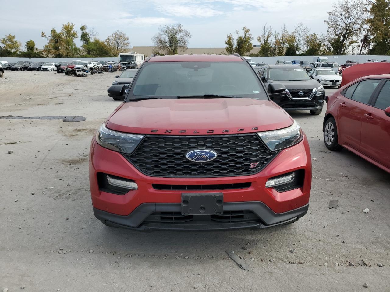 Ford Explorer St Image 5
