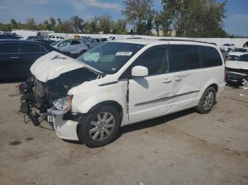  Salvage Chrysler Minivan