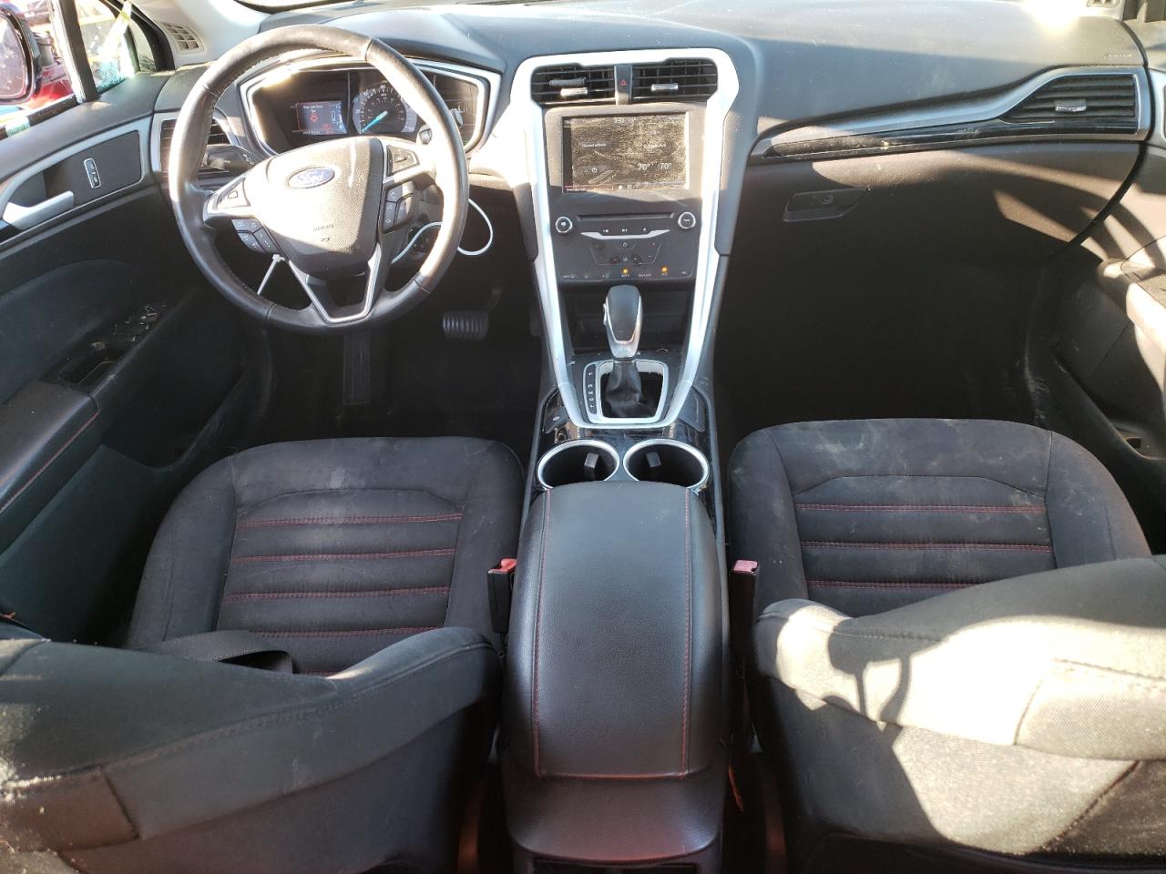 Ford Fusion Se Hybrid Image 8