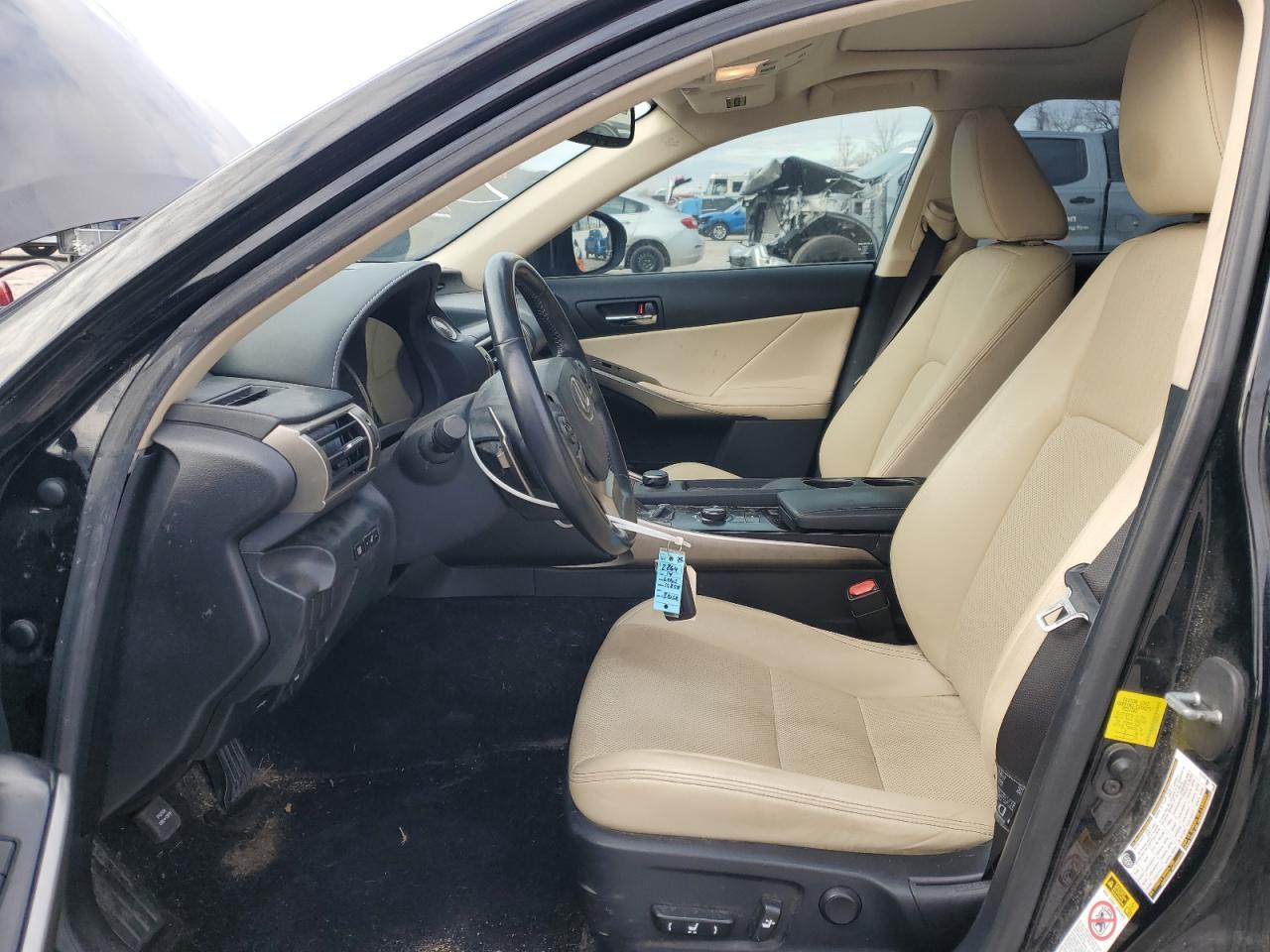 Lexus Is 250 Image 9