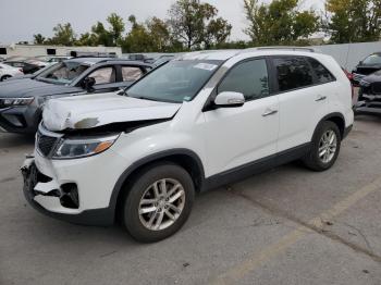  Salvage Kia Sorento