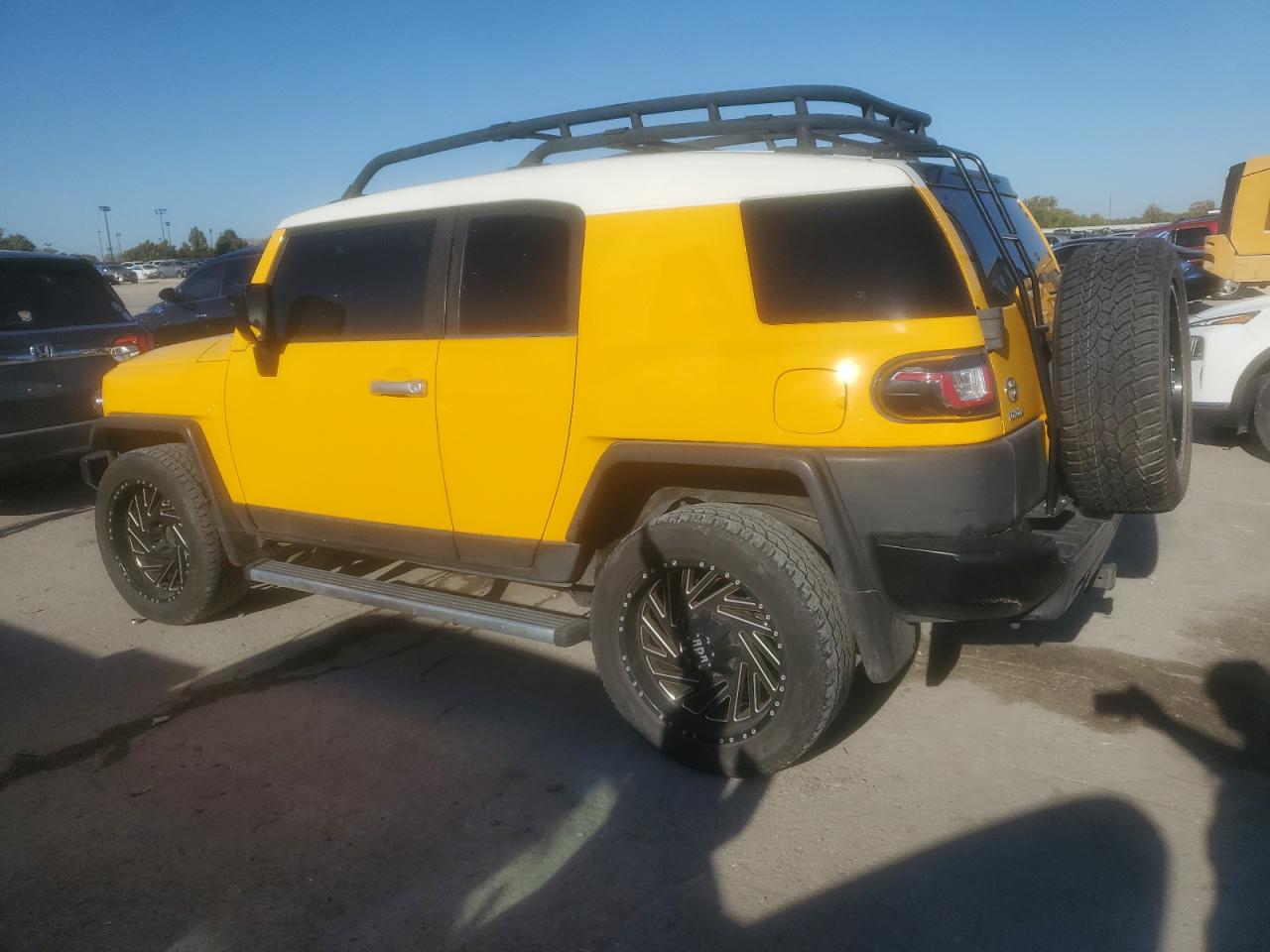 Toyota FJ Cruiser Image 4