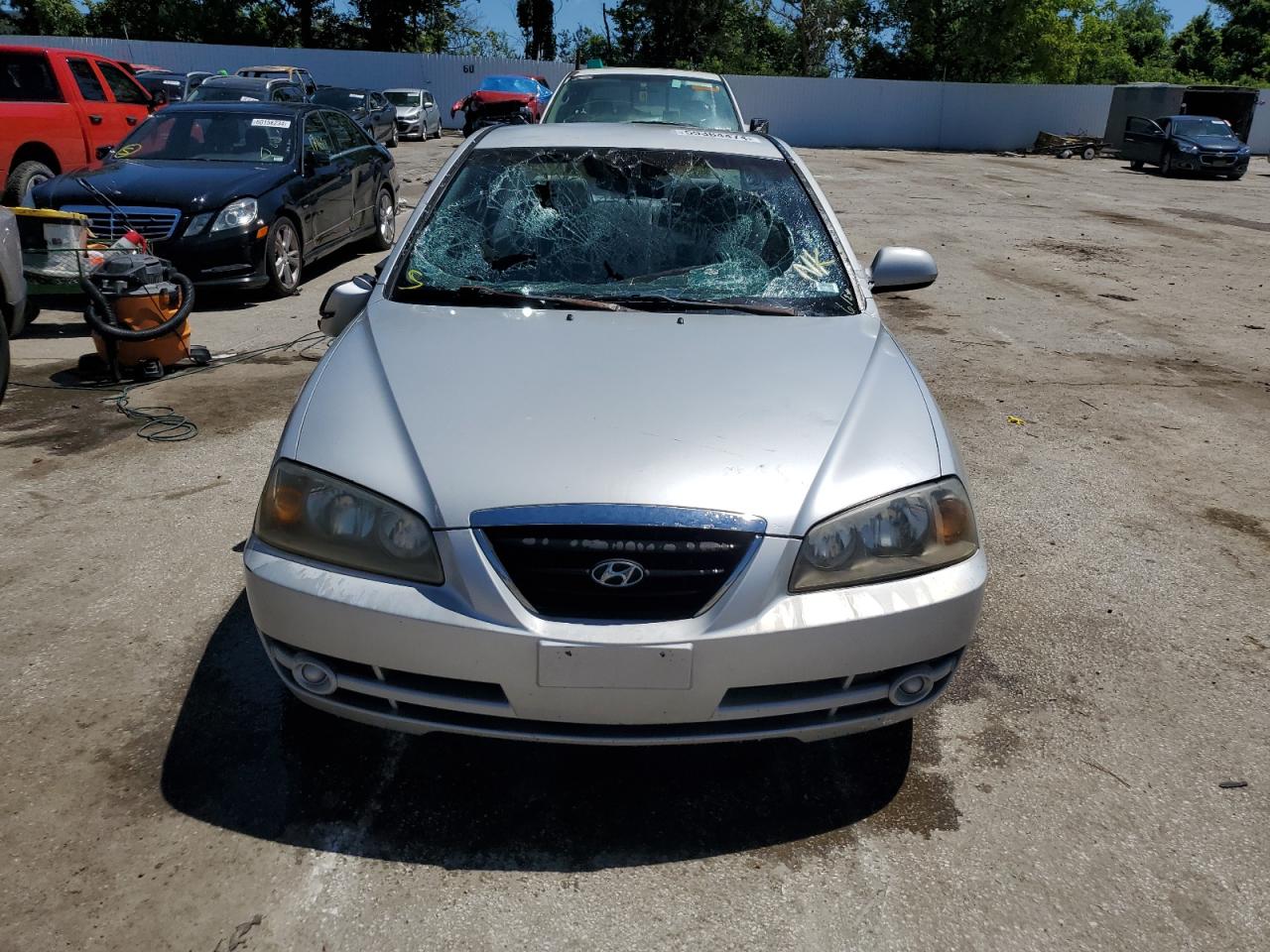 Hyundai ELANTRA Gls Image 8