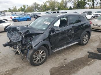 Salvage Hyundai TUCSON