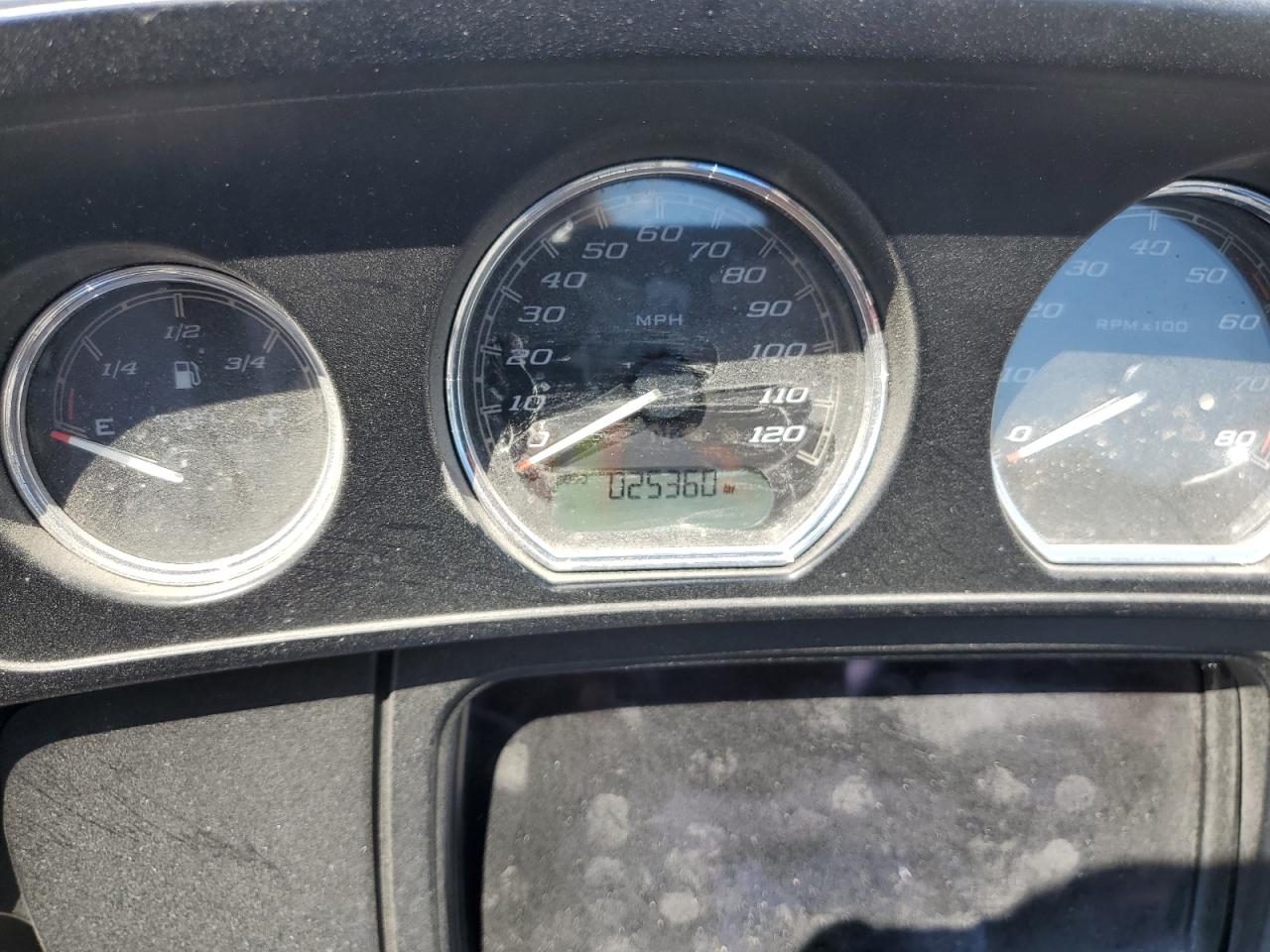 Harley-Davidson Fl Image 6