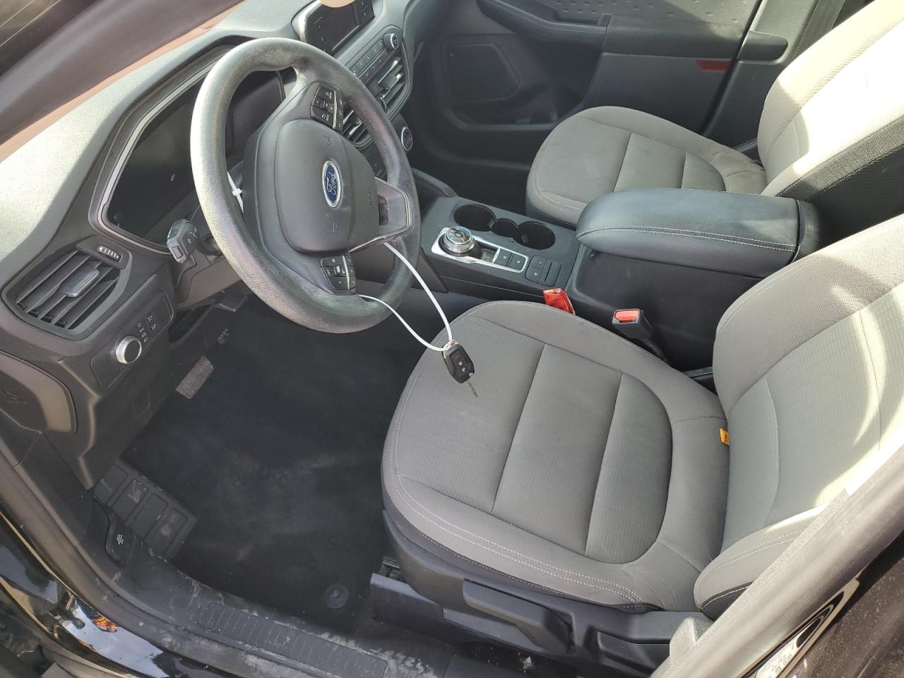 Ford Escape S Image 10