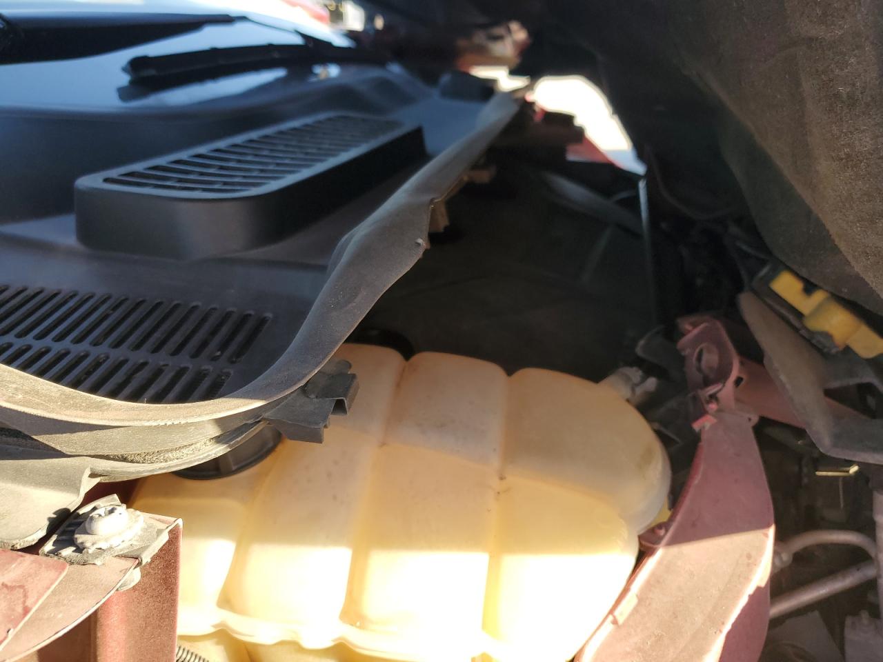 Ford Escape Titanium Image 6