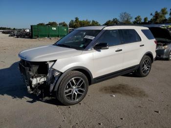 Salvage Ford Explorer