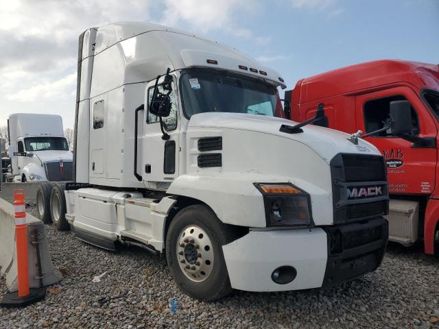  Salvage Mack Anthem