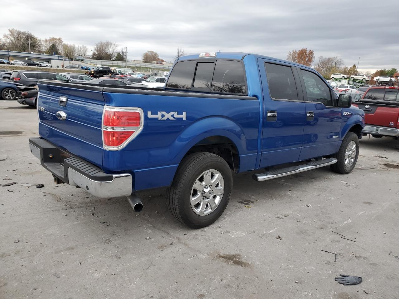 Ford F-150 Supercrew Image 8