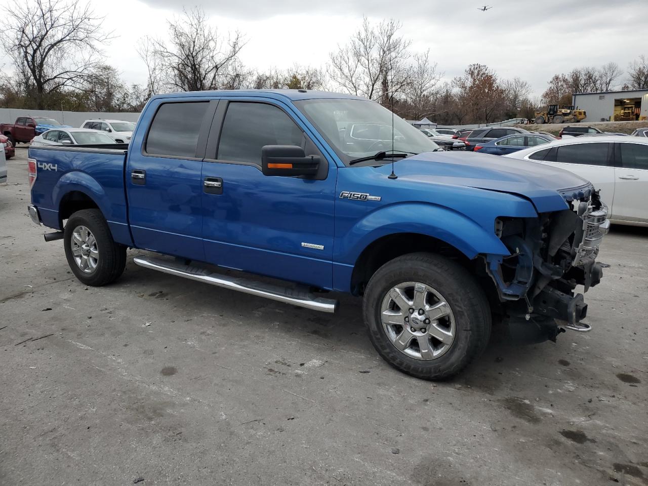 Ford F-150 Supercrew Image 6