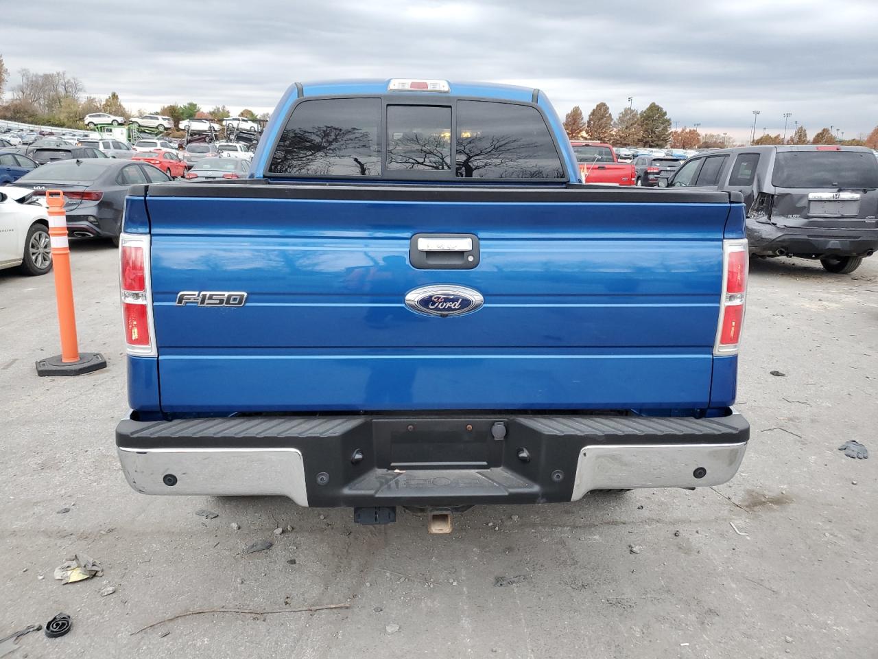 Ford F-150 Supercrew Image 3