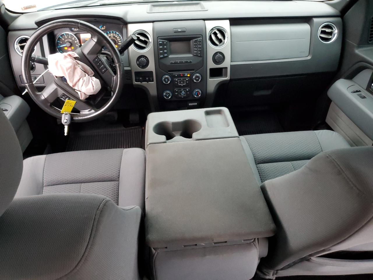 Ford F-150 Supercrew Image 7