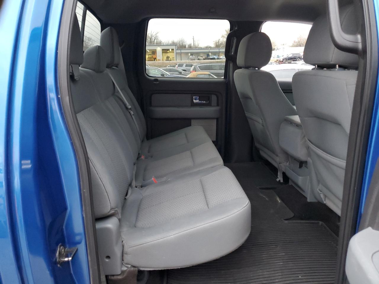 Ford F-150 Supercrew Image 5