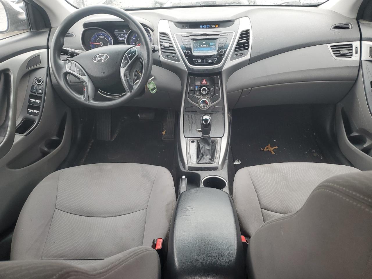 Hyundai ELANTRA Se Image 10
