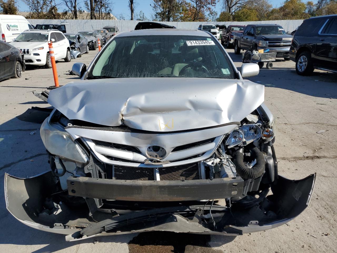 Toyota Corolla Base Image 5