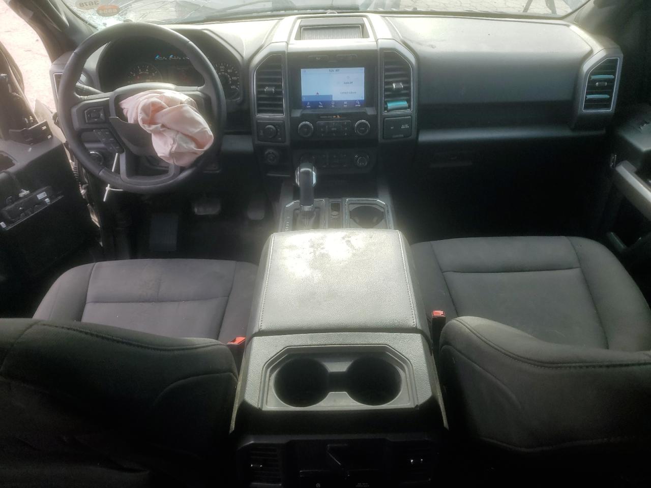 Ford F-150 Supercrew Image 3