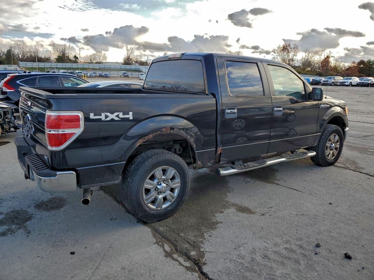 Ford F-150 Supercrew Image 4