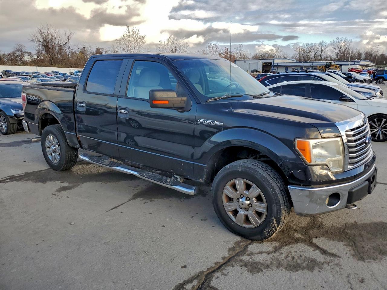 Ford F-150 Supercrew Image 11