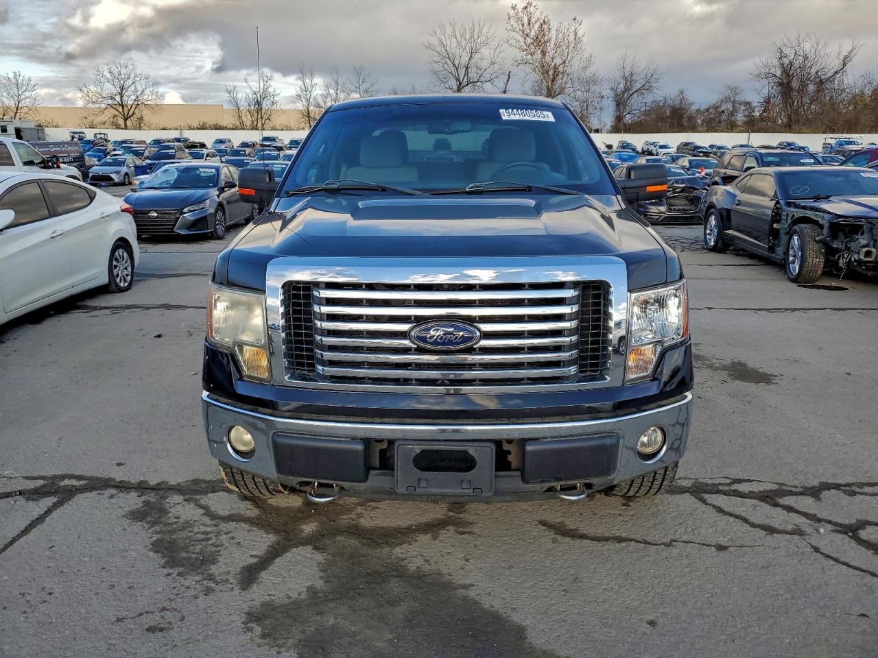 Ford F-150 Supercrew Image 8
