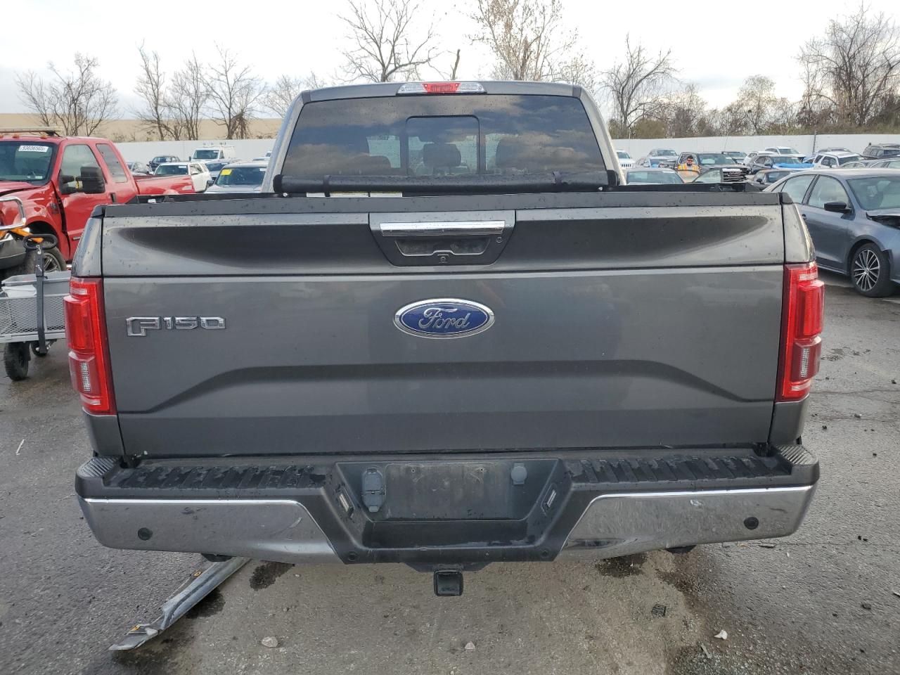 Ford F-150 Supercrew Image 4