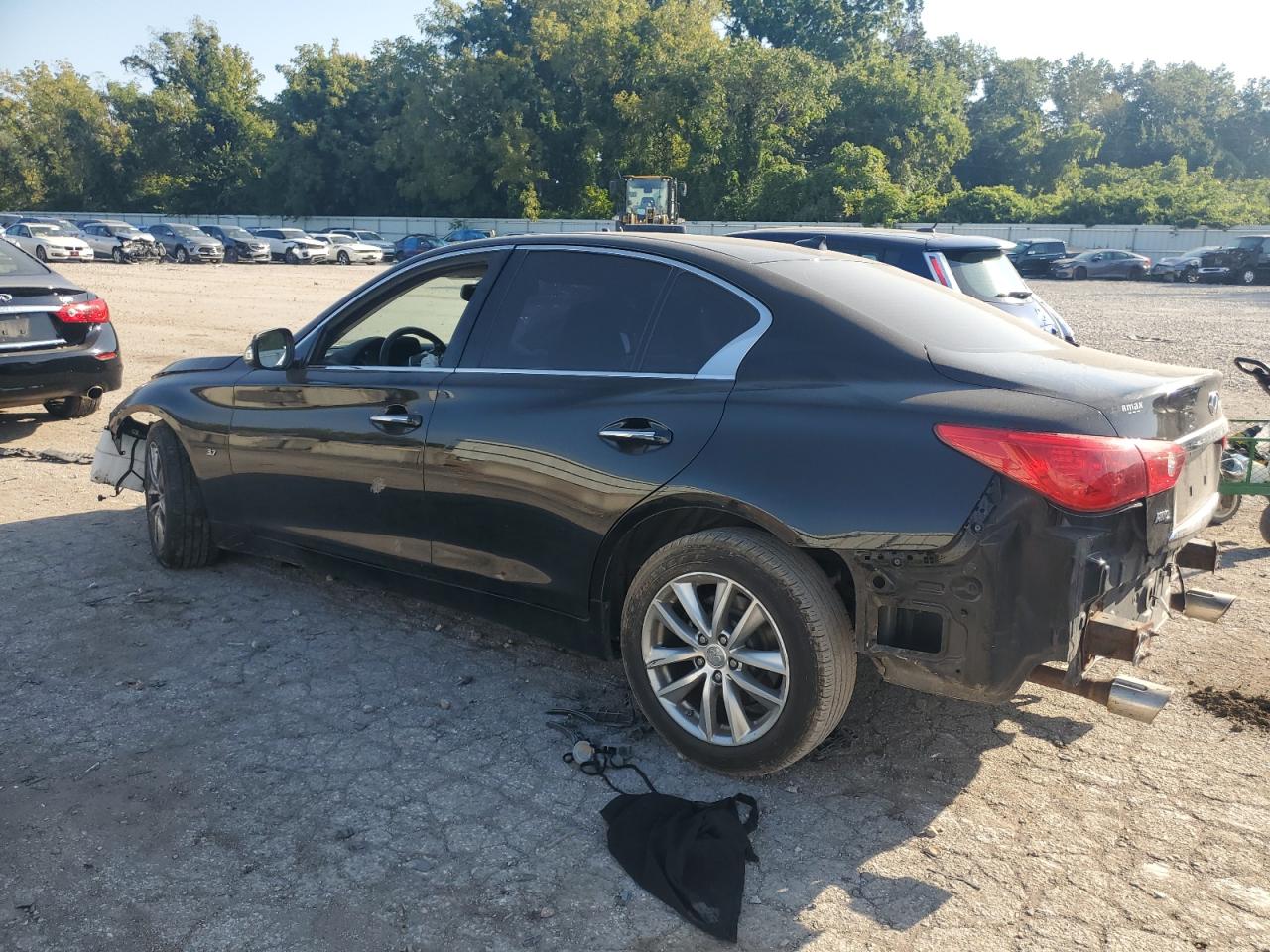 INFINITI Q50 Base Image 3