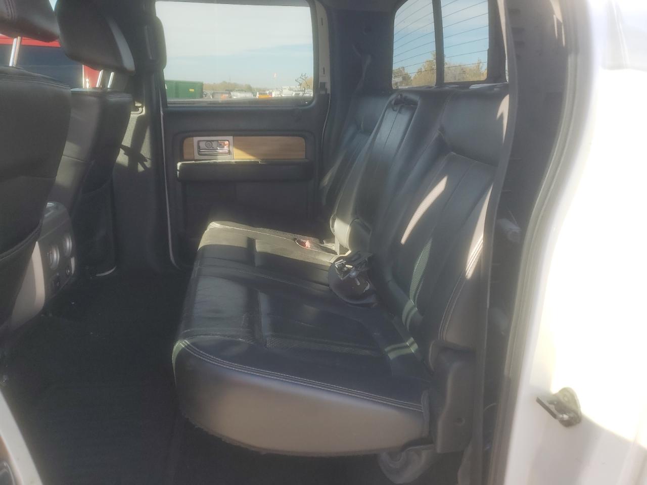 Ford F-150 Supercrew Image 10