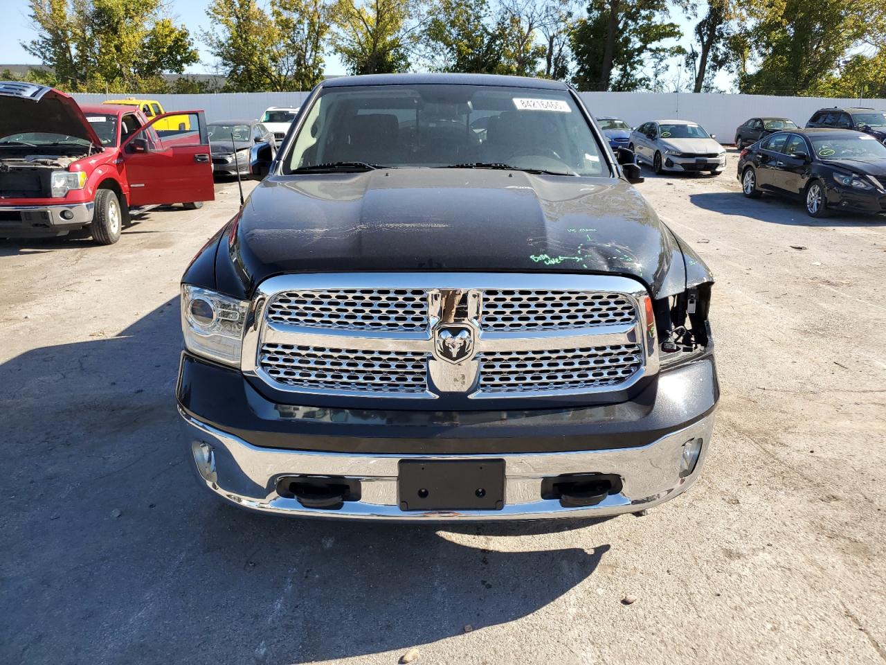 Ram 1500 Laramie Image 12